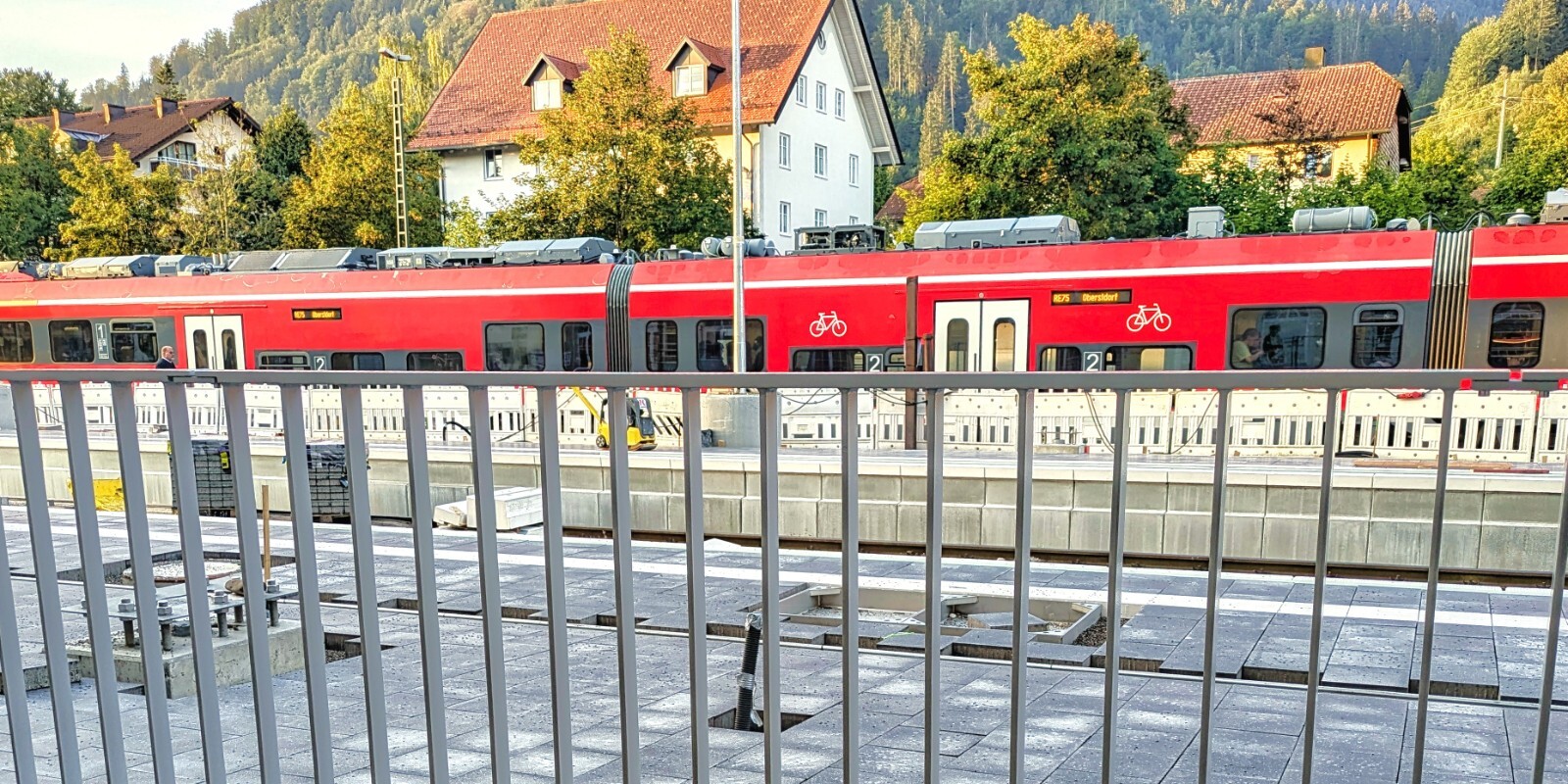 img_1787553102458